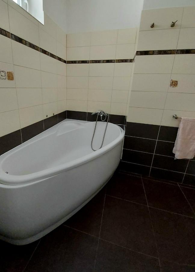 Apartament Klostrmanka - Decin, Letna Zewnętrze zdjęcie